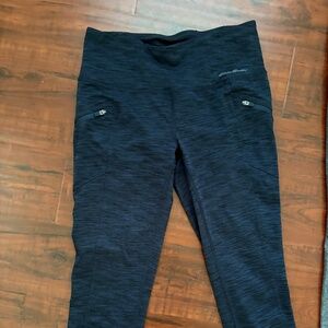 Eddie Bauer Cropped Leggings